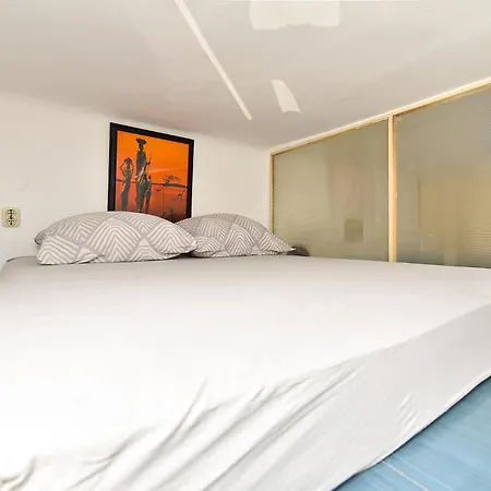 Marie Louise 2396 Appartement