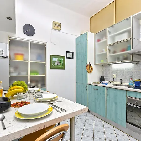 Apartment Marie Louise 2396 Pula