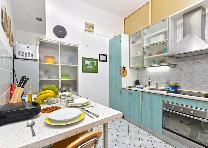 Daire Marie Louise 2396 Pula