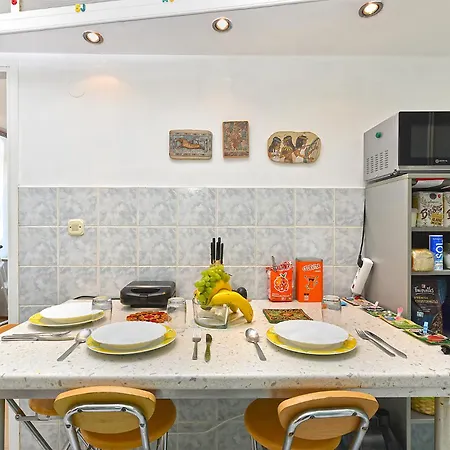 アパート Marie Louise 2396 *